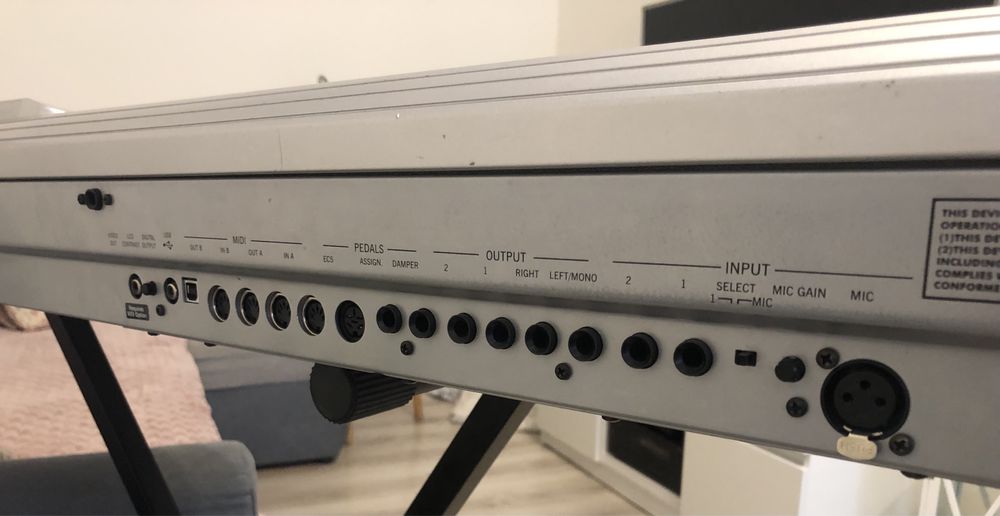 Korg Pa1x pro keyboard + orginalny case