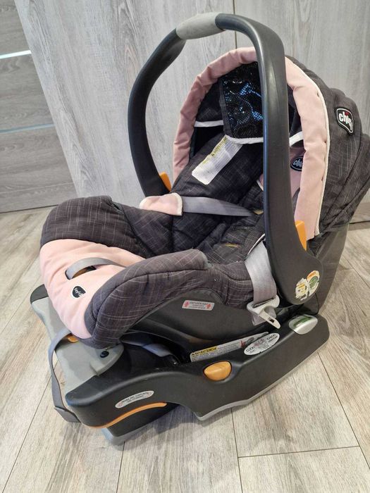 Дитяче автокрісло CHICCO 0-12 міс