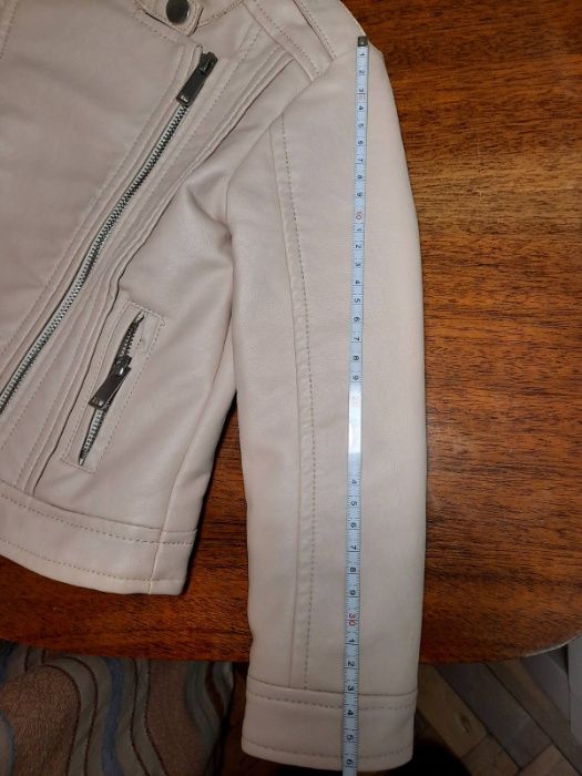 Куртка , жакет 2-3 р.Для дівчинки.