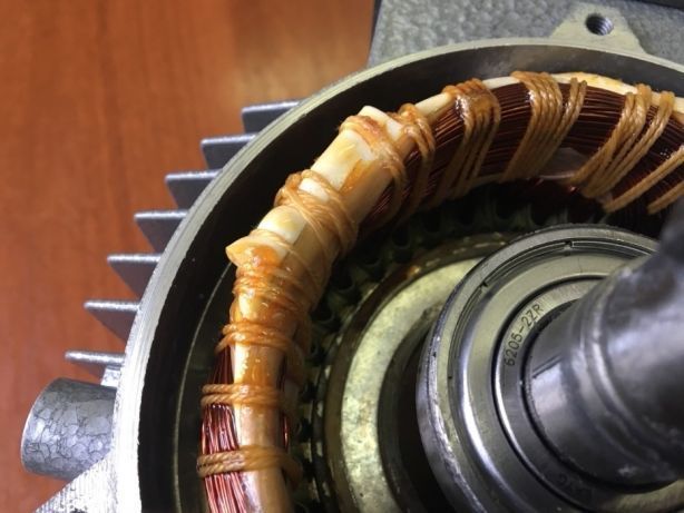 электродвигатель однофазный 4 квт,3квт,2.2квт,0.75,1.1,1.5,3000-1500об