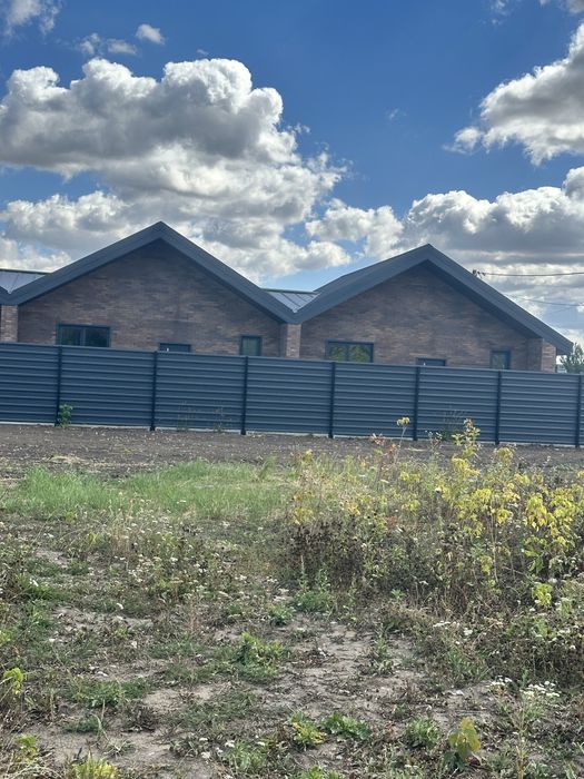 Продам таунхаус на Війскбуді
