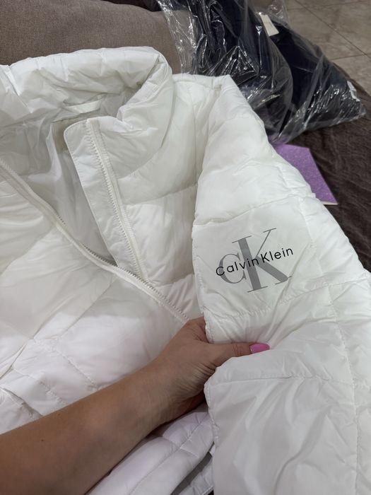 Жіноча куртка-пуховик Calvin Klein нова ОРИГІНАЛ З США