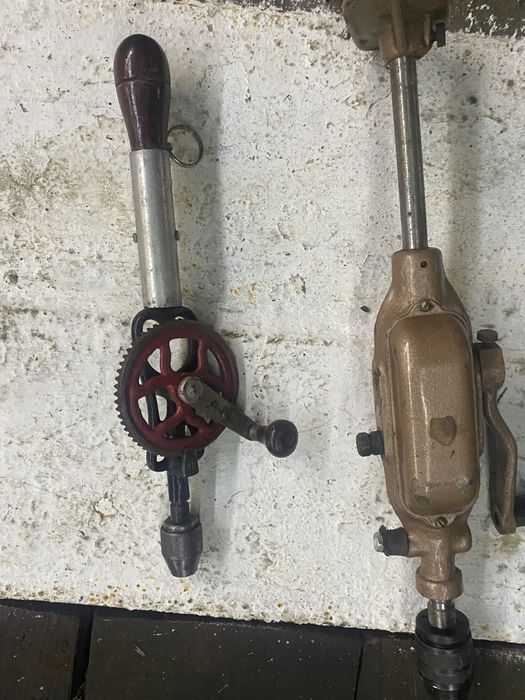 Дрель ручная