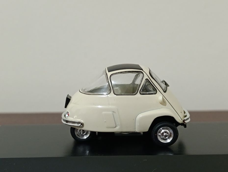 Velam Isetta 1/43
