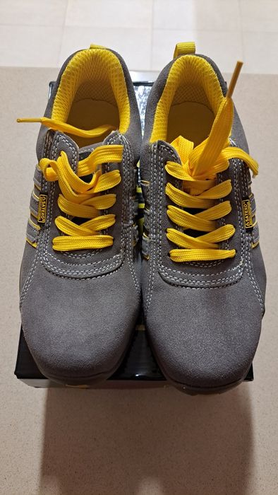 Ténis calçado protecção EPI NOVOS nunca usados Tam 36