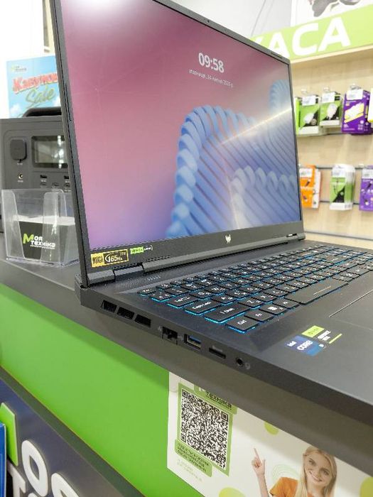 Ноутбук Acer Helios Neo 18 PHN18-71