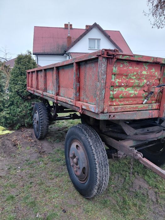 Przyczepa wywrotka rolnicza  d-35