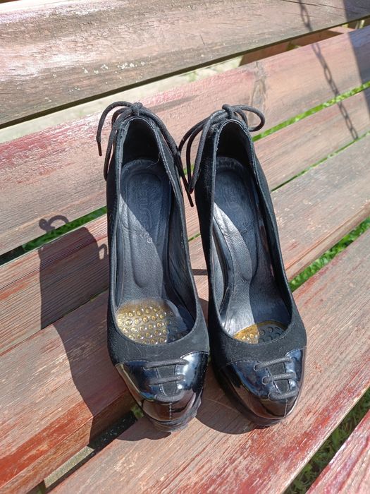 Туфлі на шпильці, 33розмір