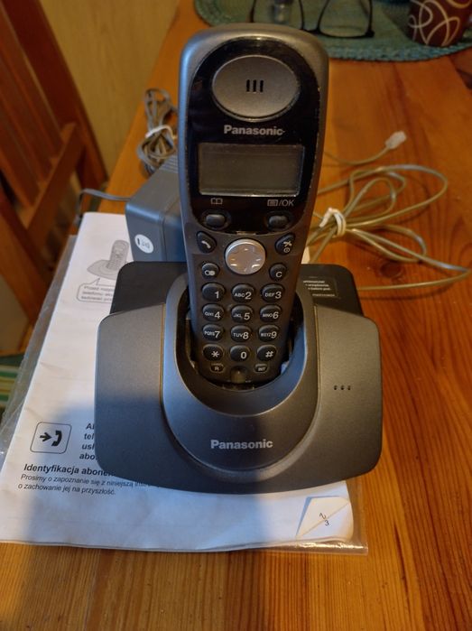 Telefon stacjonarny. Panasonic.