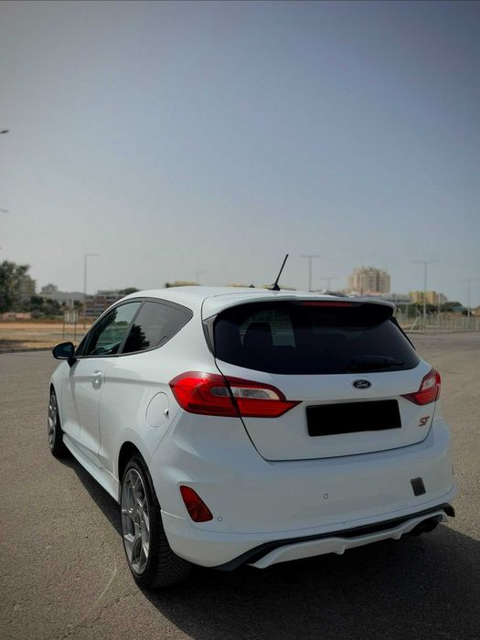 Ford Fiesta 1.5 EcoBoost S&S ST