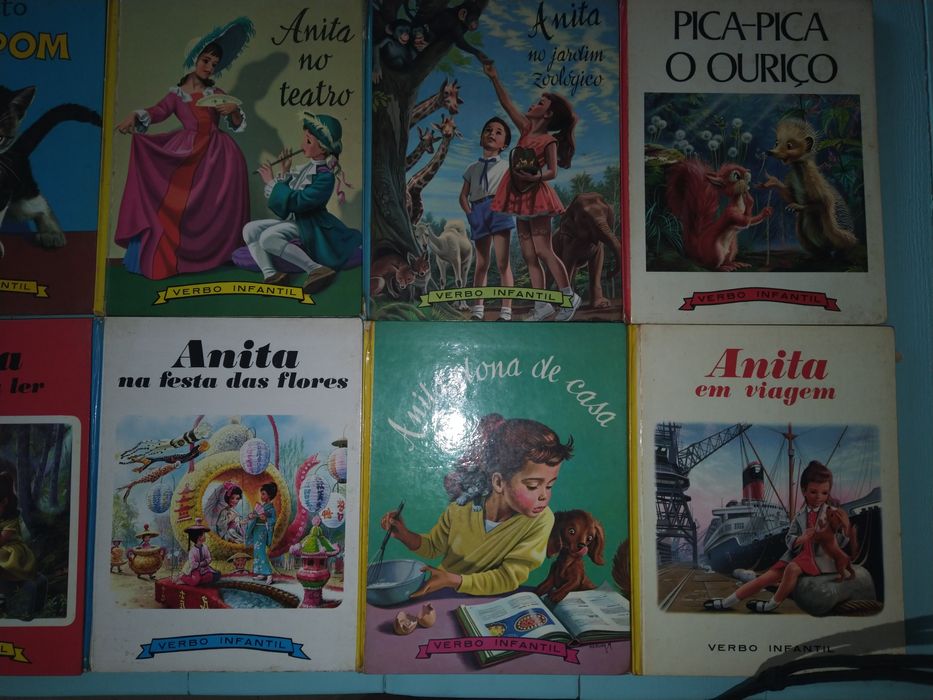 Livros da Anita antigos