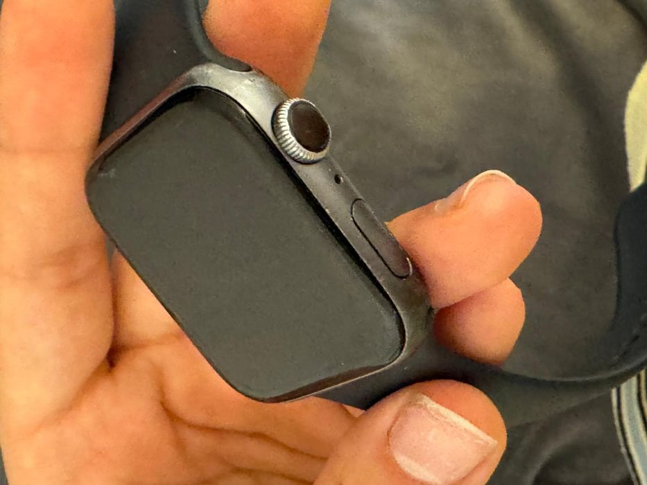 Apple watch 4 smartwatch