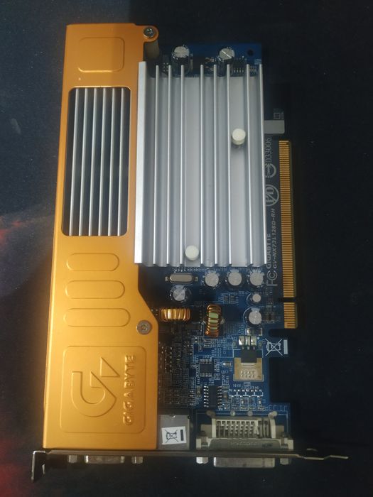 Karta graficzna GeForce 7300