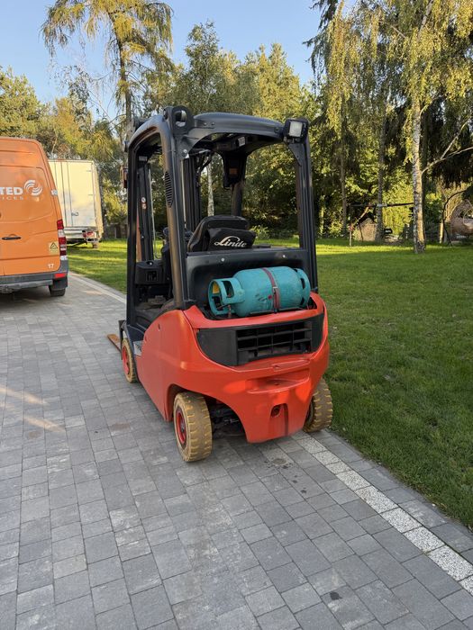 Wózek widłowy linde H16