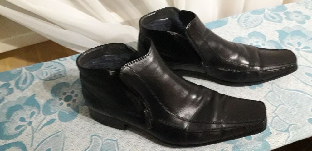 шкіряні ботінки