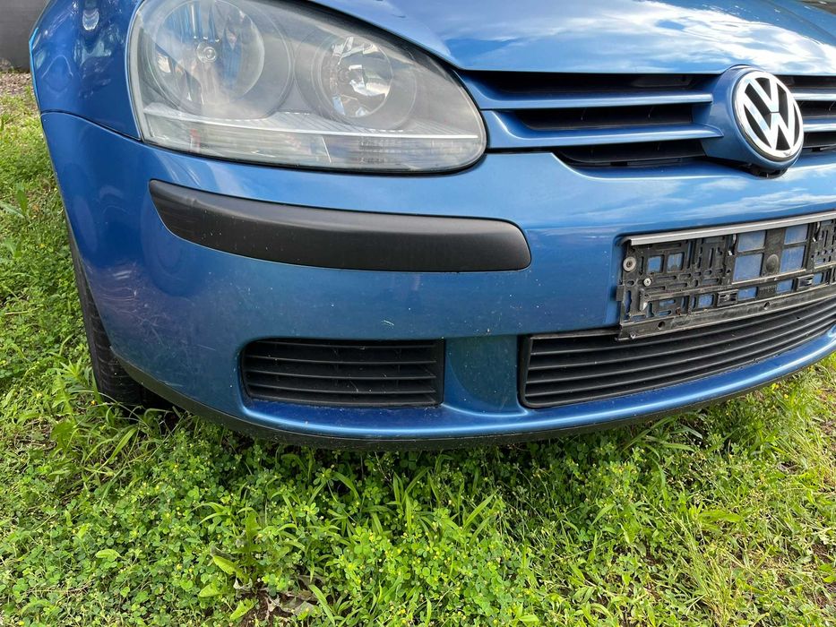zderzak atrapa przód przedni vw golf v 5 1k0 2003 -2009 hatchback lc5g niebieski kompletny