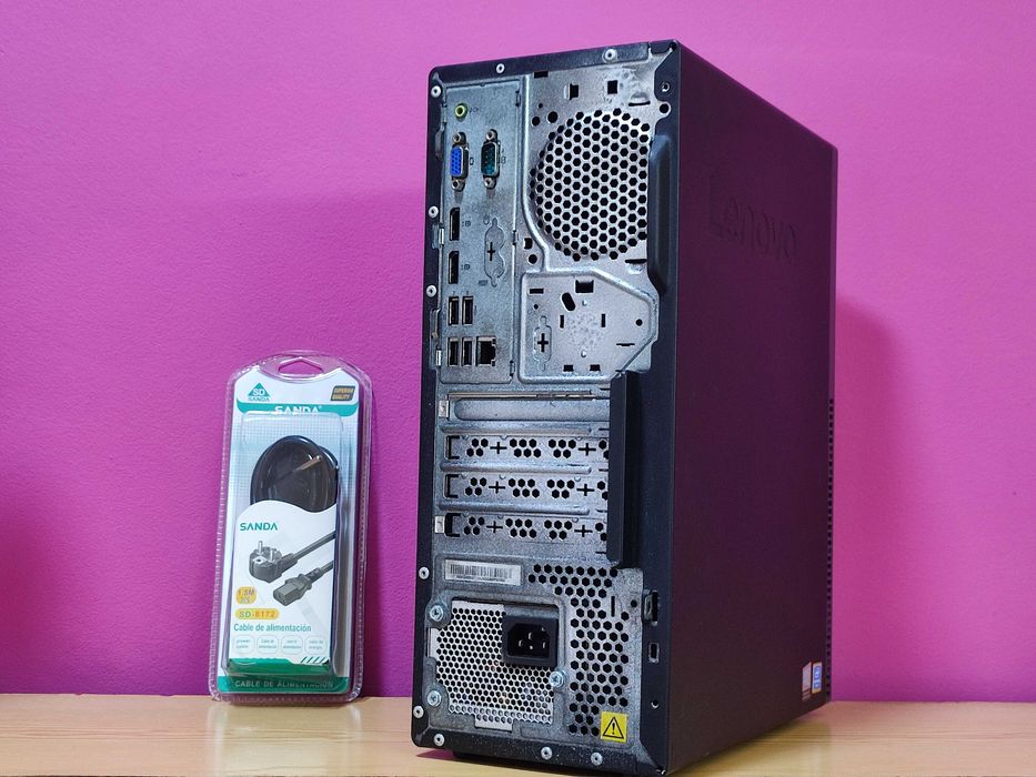 Lenovo i5-8500 8Ger. 8GB HDD 500GB Computador PC