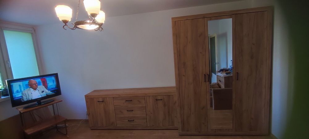 Montaż mebli do korytarza, sali, sypialni
