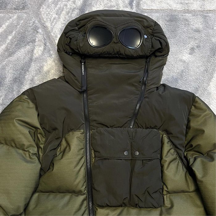 C.P. Company Bi-Mesh Puffer Jacket Men Olive Authentic Water-repellent