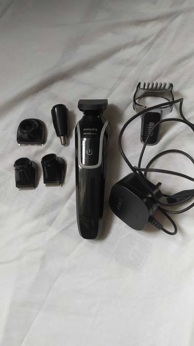 Тример Filips Multigroom300.