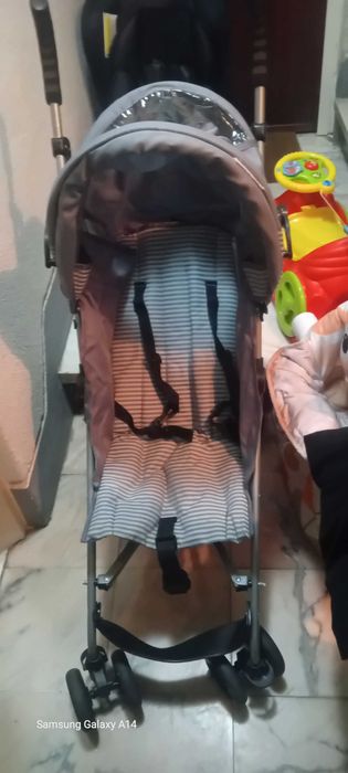 Carrinho passeio bebé