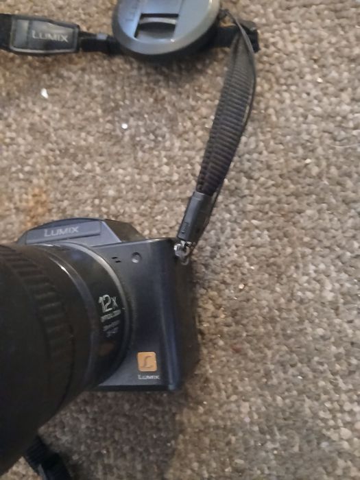 Panasonic Lumix DMC -FZ1