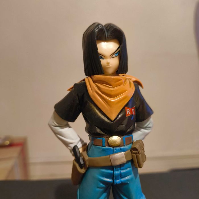 Figura Dragon Ball Android 17