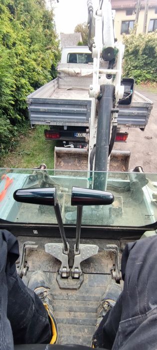 Usługi minikoparka 1.8 t