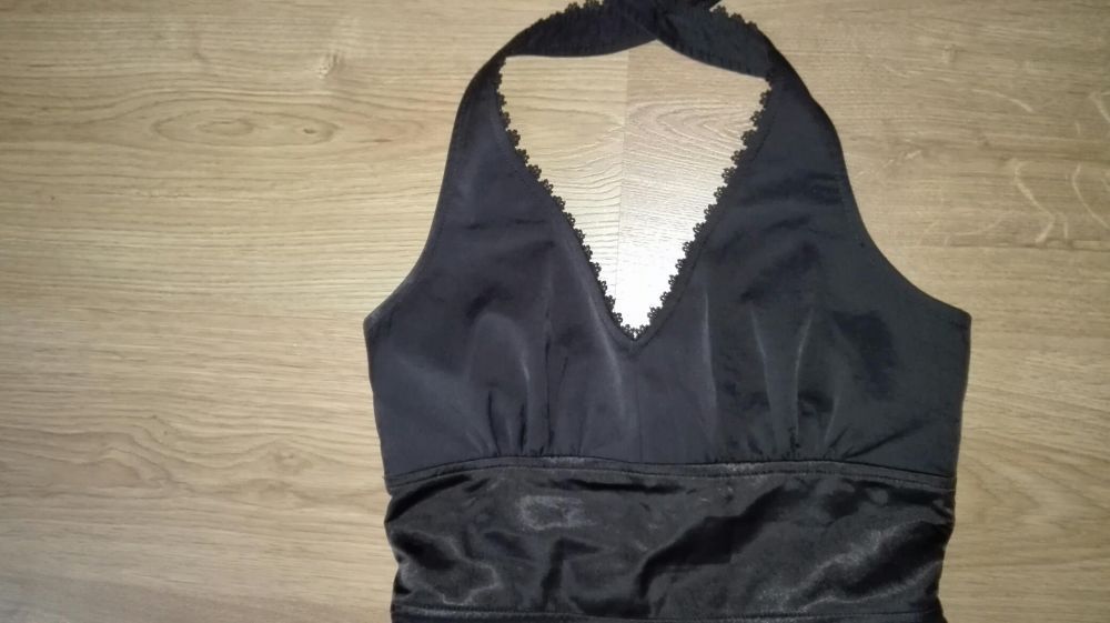 Sukienka czarna Tiffi 36