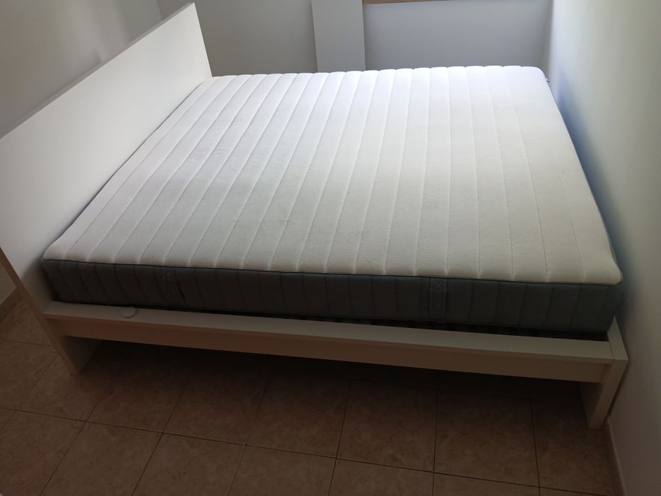 Cama king size IKEA - Excelente oportunidade