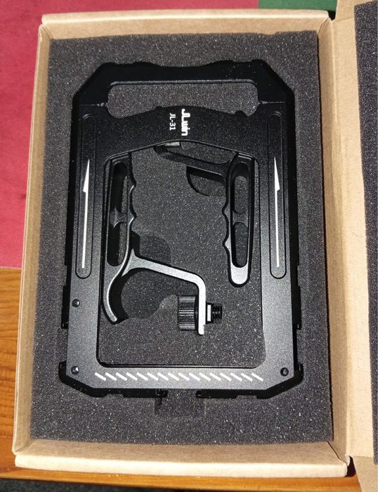 Cage suporte para Telemovel Universal