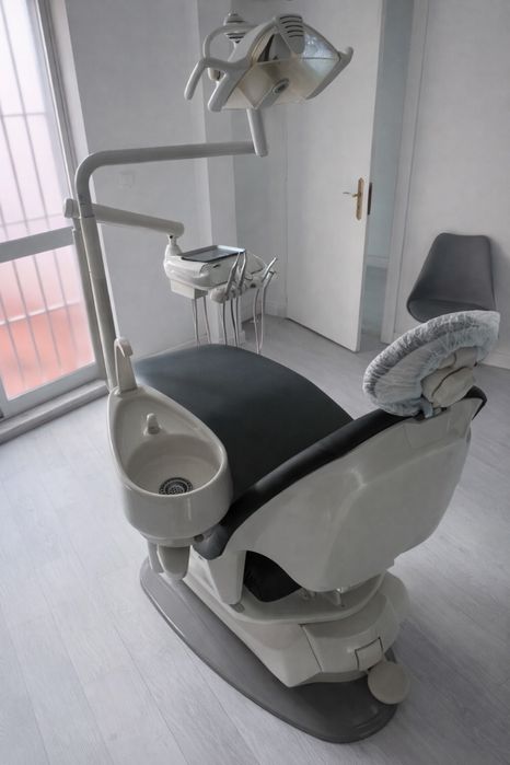 Cadeira dentista Completa Astro Line – Excelente Estado