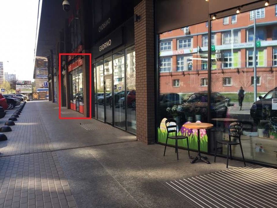 Здається приміщення м. Київ ТЦ "Академ Сіті" 125м2 фасад