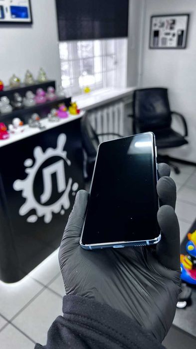 Samsung S20 (g 981 b) 12/128 при купівлі знижка на годинник 500грн