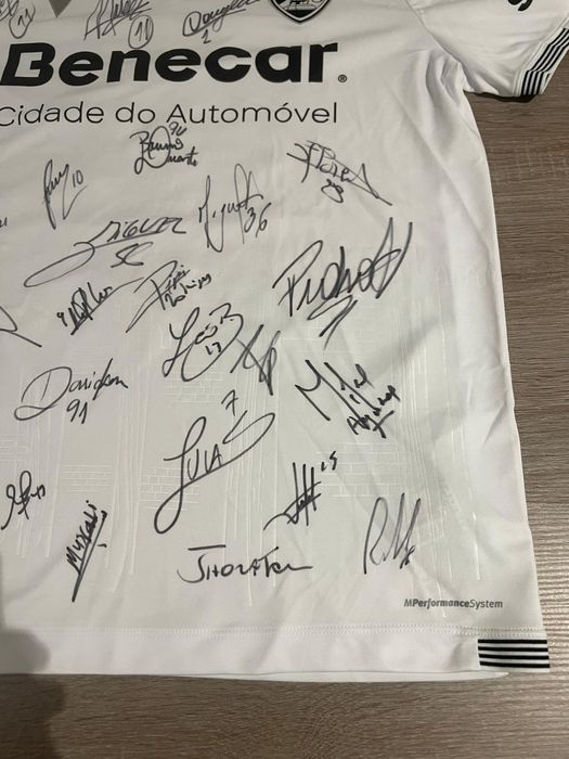Camisola Vitória SC - Época 18/19 Autografada
