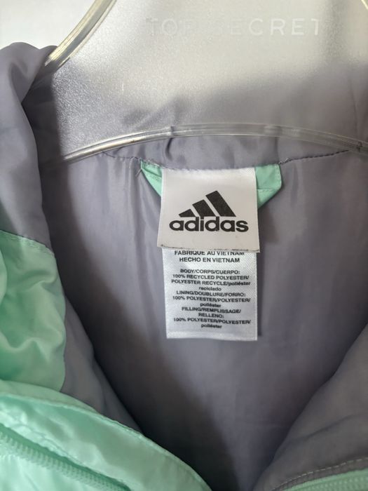 Mietowa kurtka adidas