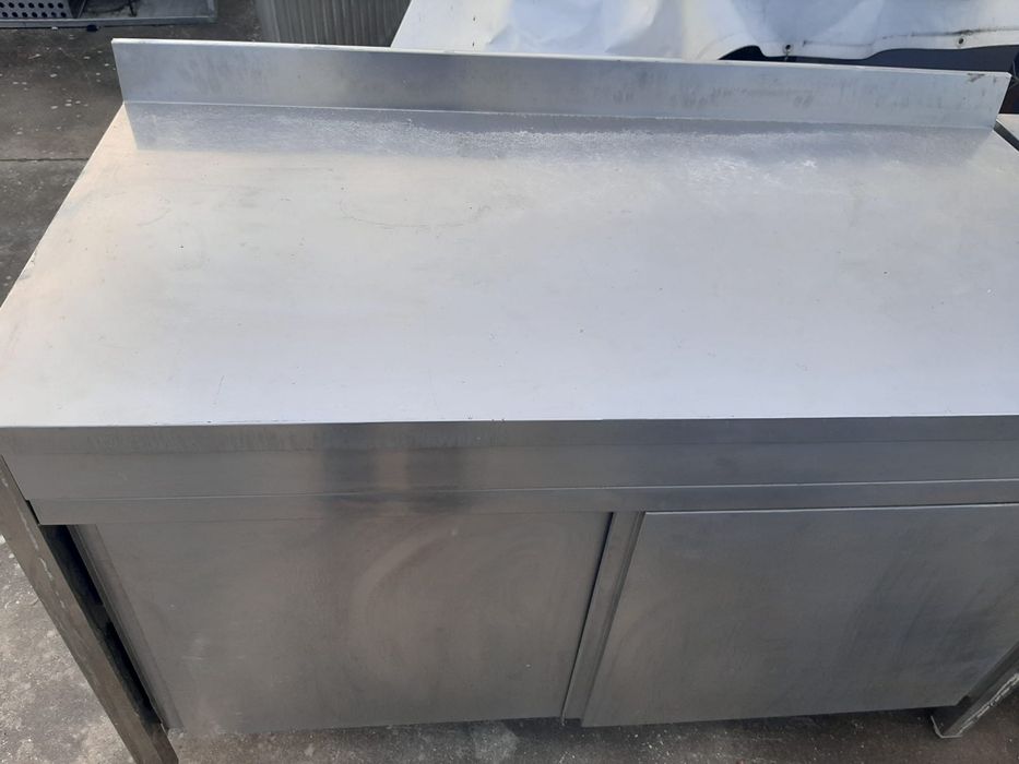 Bancada de inox fechada