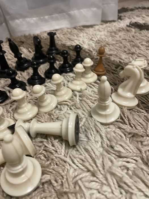 Продам шахи, шашки. Бу.