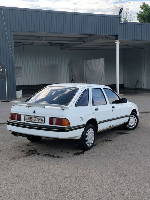 ford sierra 2.0 OHC