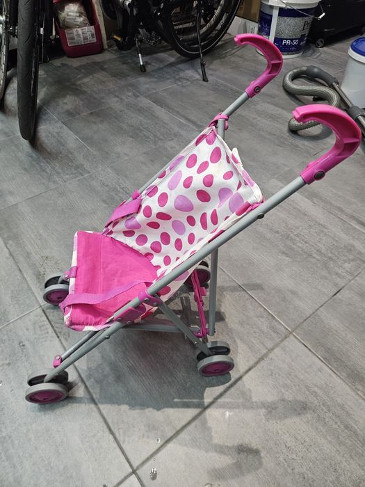 Дитячий візок. Механізм працює