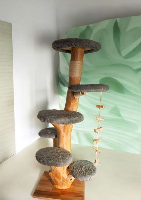 Vendo arranhador novo feito com tronco natural
