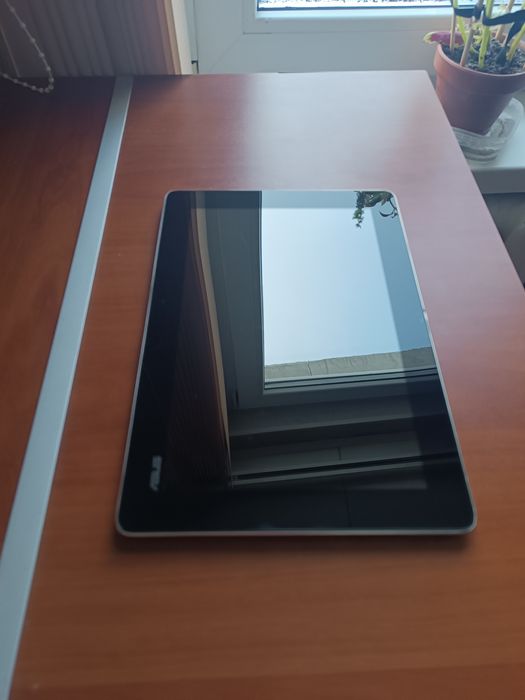 Продам планшет asus transformer Pad