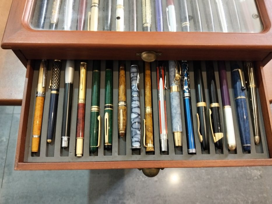Coleção de canetas