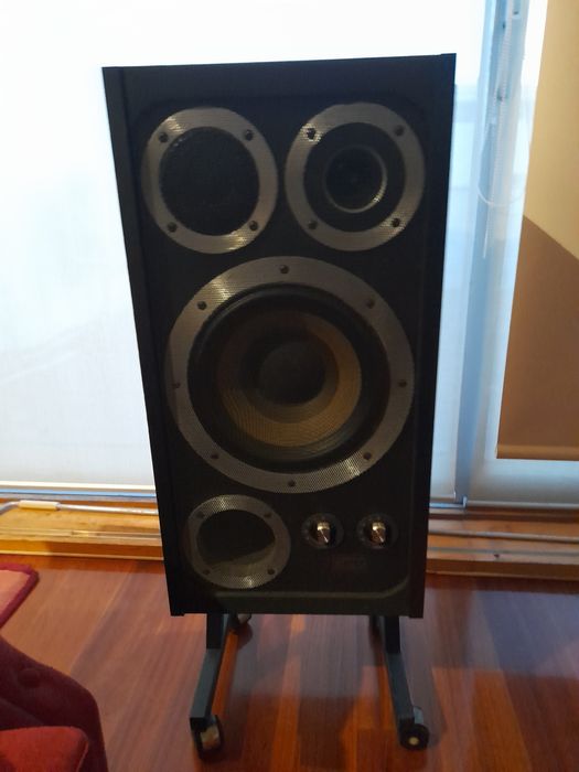 Wharfedale E-50  em  caixa de madeira