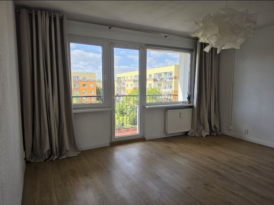 Przestronne 3 pokoje | 62 m² | Duży balkon | Lewityn 5 min | Pabianice, ul. Drewnowska