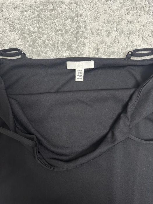 Платье  на бретельках H&M
