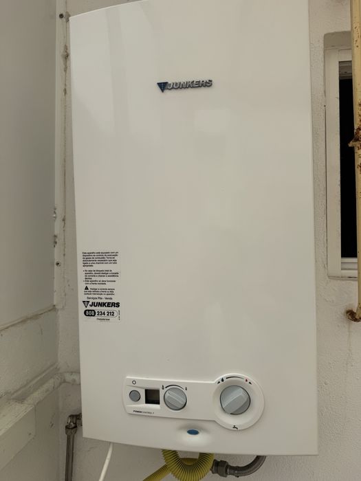 Vendo esquentador junker 3 anos de uso, 100 / funcional