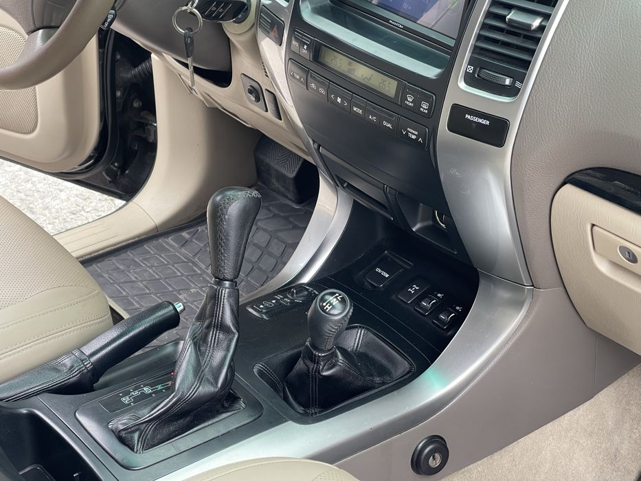 Продам Toyota Prado 120