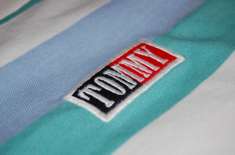 T-shirt Tommy Hilfiger S NOVO