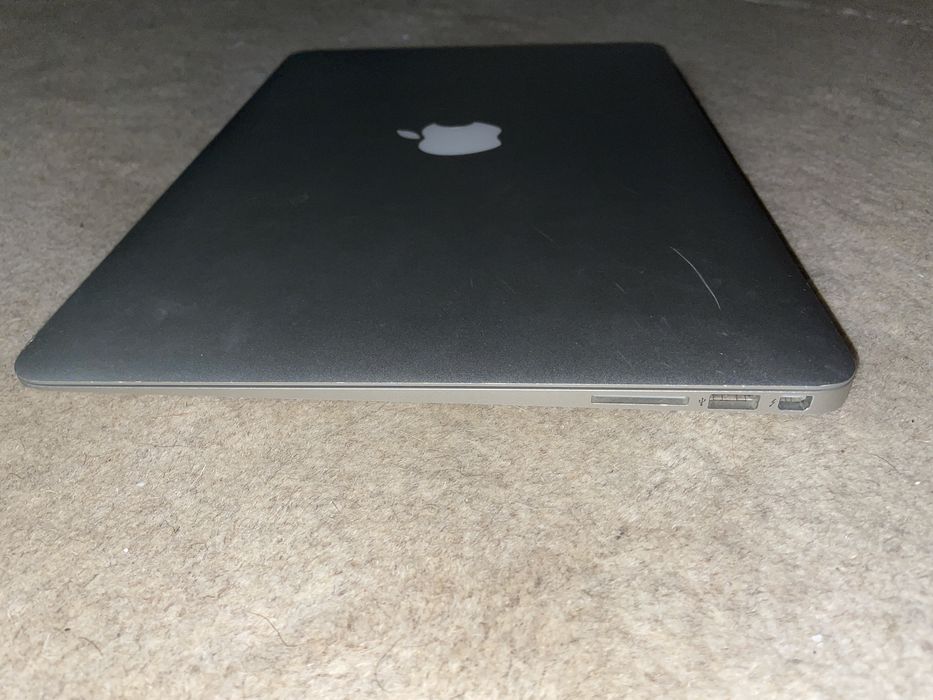 Macbook air 13 mid 2012